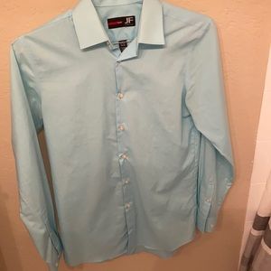 J Ferrar Slim lite blue button up dress shirt